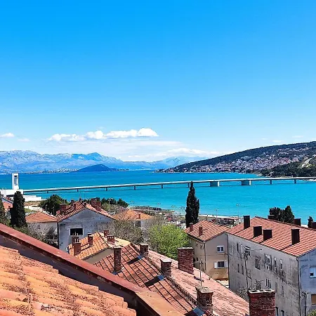 Sunset View - Cozy With Stunning Panoramic View Apartment
